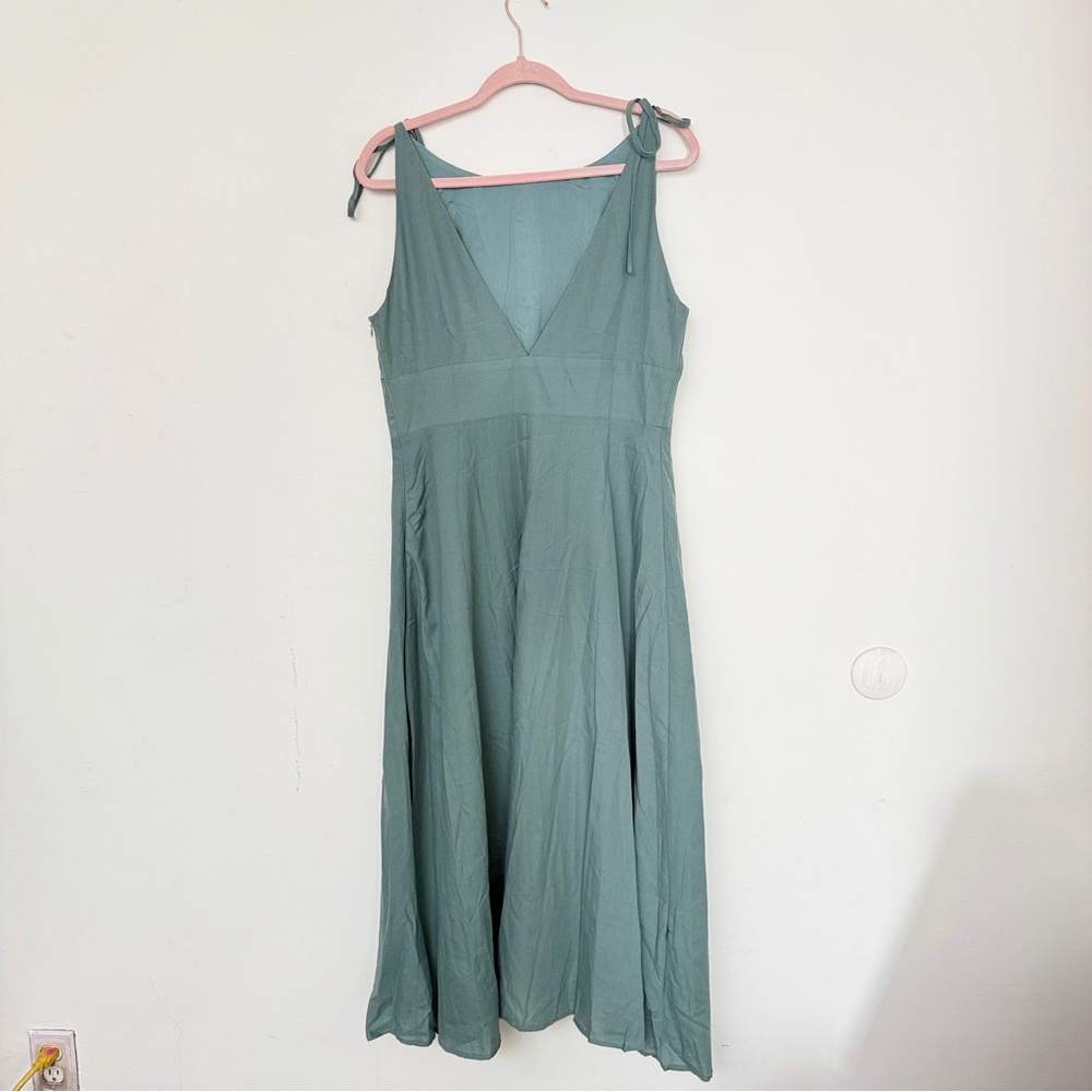 Rihoas Green Boat Neck Backless Slip Midi Dress - Picture 12 of 12